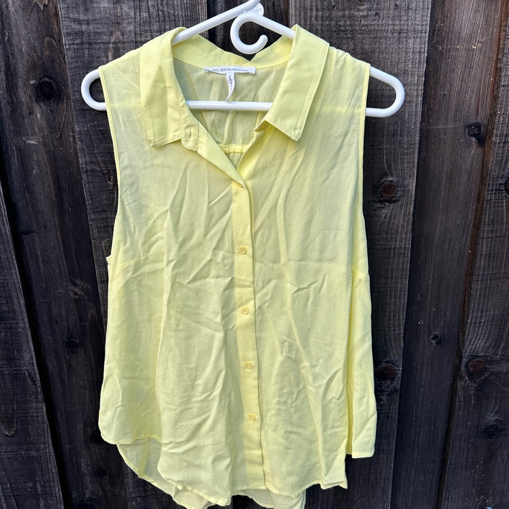 Bcbgeneration Sleeveless Drawstring Back Shirt - image 4